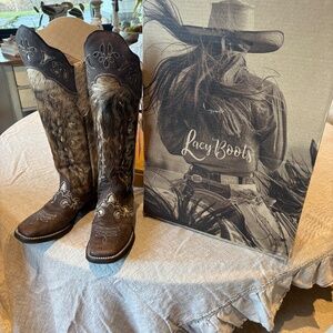 Lacy Boots, size 7.5